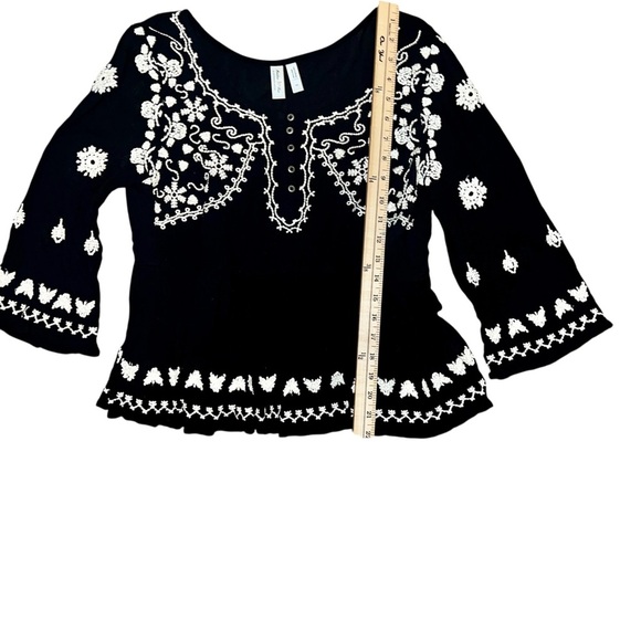 Meadow Rue By Anthropologie Black Embroidered Top XS - Picture 3 of 10